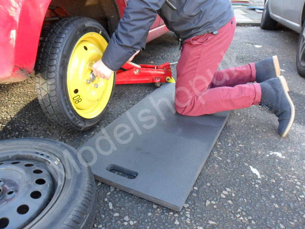 dark grey kneeling work mat – view 3