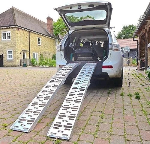 2 x Folding Loading Ramps - 2.2m 600kg Capacity Aluminium Van Trailer Loading — alternate product view 2