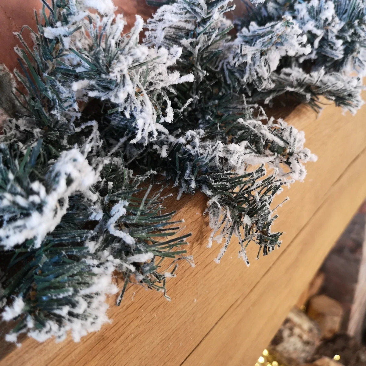 9ft (2.7m) Premier Christmas Snow Flocked Woodcote Fir Garland — alternate product view 3