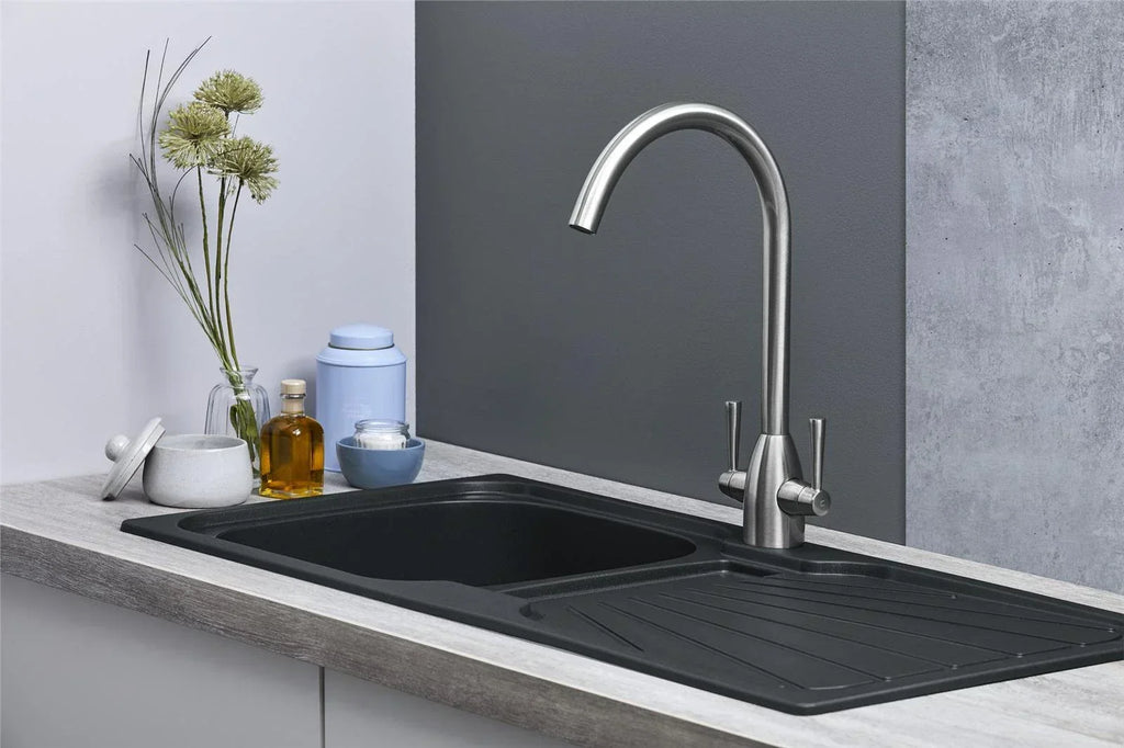 Kitchen Sink Single black 1.0 Bowl Reversible Inset With Waste Kit — main product view