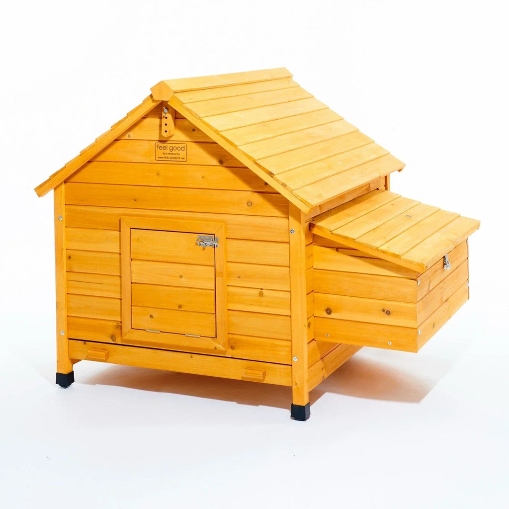 Chicken Coop Run Hen House Poultry Ark Home Nest Box Coup Coops Rabbit Hutch + — on a clean white background